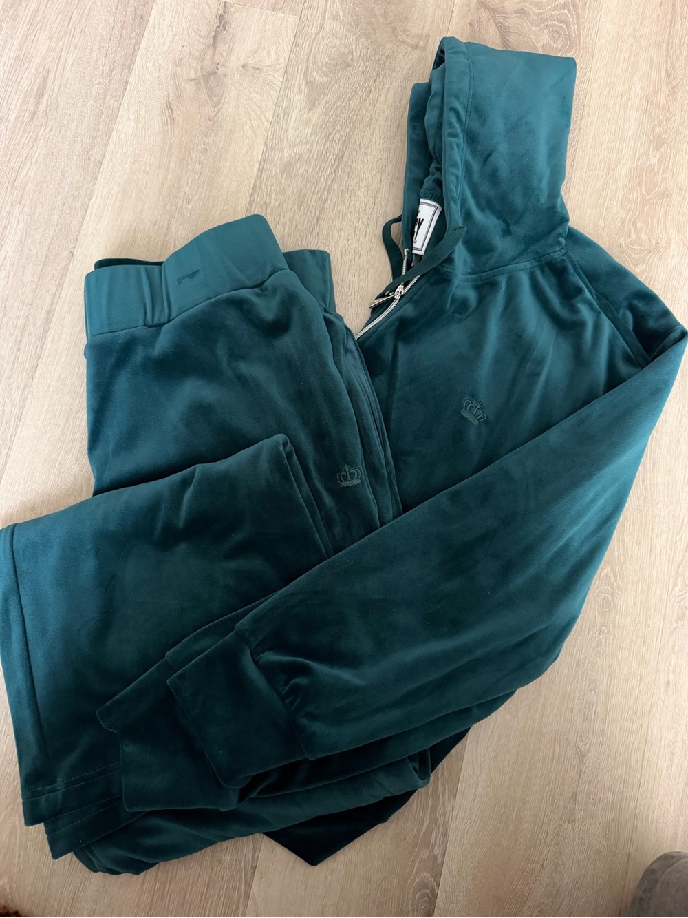 Juicy Couture Deep Teal Velour Hoodie & Joggers